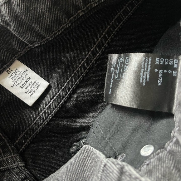 H&M Denim High Rise Distressed Cut Off Jean Vintage Shorts Summer Casual Black 6 - Picture 5 of 9